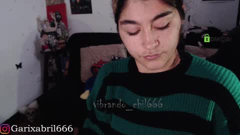 Snapshot of sweetdevil631 chatting on 12/26/24, 08:11 Abril online show from 12/26/24, 08:11