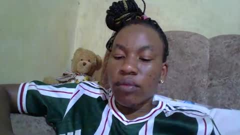 Snapshot of sweetdiva2012 chatting on 12/02/24, 07:03 sweetdiva2012 online show from 12/02/24, 07:03