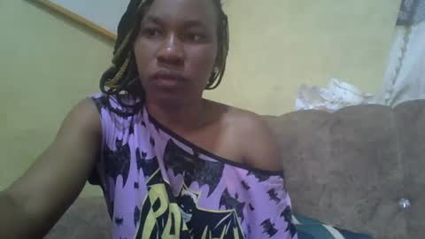 Snapshot of sweetdiva2012 chatting on 12/10/24, 06:22 sweetdiva2012 online show from 12/10/24, 06:22