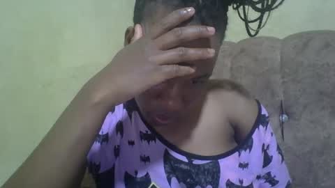 Snapshot of sweetdiva2012 chatting on 12/10/24, 08:38 sweetdiva2012 online show from 12/10/24, 08:38