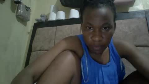 Snapshot of sweetdiva2012 chatting on 12/20/24, 03:42 sweetdiva2012 online show from 12/20/24, 03:42