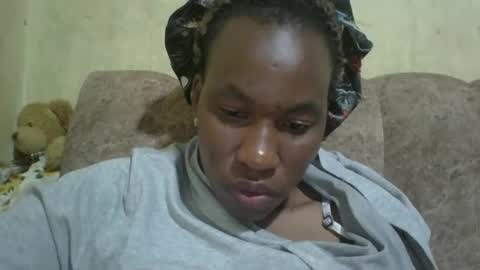 Snapshot of sweetdiva2012 chatting on 01/17/25, 08:44 sweetdiva2012 online show from 01/17/25, 08:44