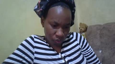 Snapshot of sweetdiva2012 chatting on 02/02/25, 04:26 sweetdiva2012 online show from 02/02/25, 04:26