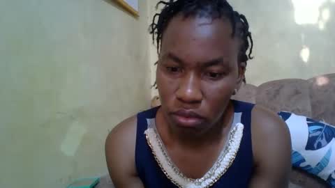 Snapshot of sweetdiva2012 chatting on 02/05/25, 04:37 sweetdiva2012 online show from 02/05/25, 04:37