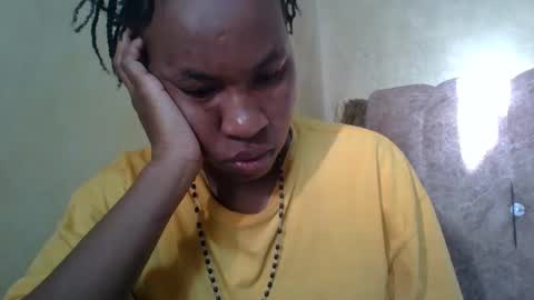 Snapshot of sweetdiva2012 chatting on 02/21/25, 05:02 sweetdiva2012 online show from 02/21/25, 05:02