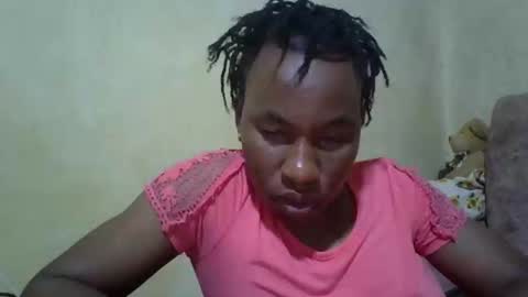 Snapshot of sweetdiva2012 chatting on 02/21/25, 07:10 sweetdiva2012 online show from 02/21/25, 07:10