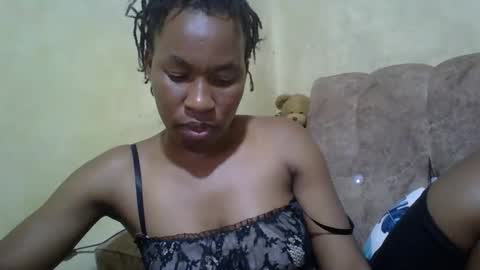 Snapshot of sweetdiva2012 chatting on 02/25/25, 01:50 sweetdiva2012 online show from 02/25/25, 01:50