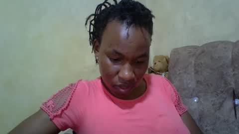 Snapshot of sweetdiva2012 chatting on 03/03/25, 12:05 sweetdiva2012 online show from 03/03/25, 12:05