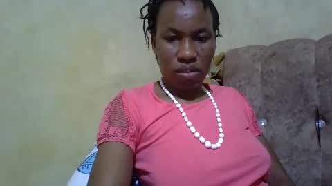 Snapshot of sweetdiva2012 chatting on 03/07/25, 09:38 sweetdiva2012 online show from 03/07/25, 09:38