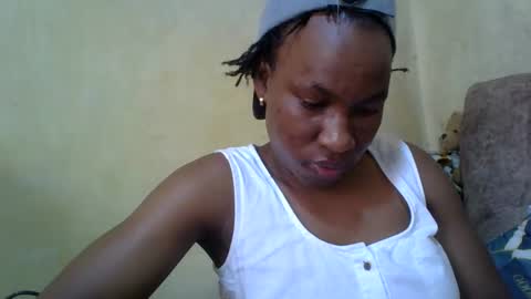 Snapshot of sweetdiva2012 chatting on 03/09/25, 07:34 sweetdiva2012 online show from 03/09/25, 07:34