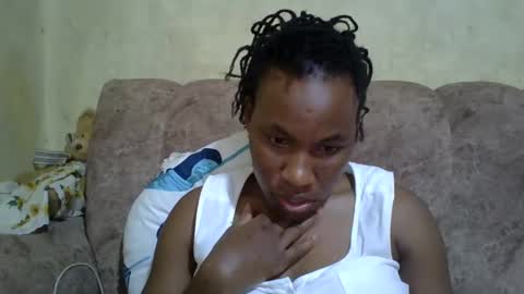 Snapshot of sweetdiva2012 chatting on 03/09/25, 12:53 sweetdiva2012 online show from 03/09/25, 12:53