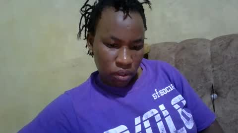 Snapshot of sweetdiva2012 chatting on 03/10/25, 02:17 sweetdiva2012 online show from 03/10/25, 02:17