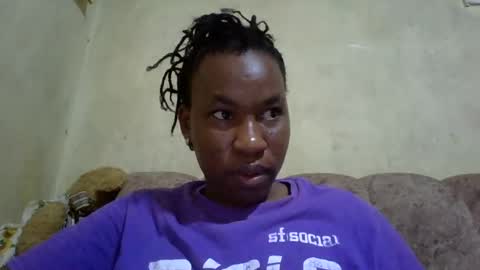 Snapshot of sweetdiva2012 chatting on 03/10/25, 05:22 sweetdiva2012 online show from 03/10/25, 05:22