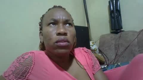 Snapshot of sweetdiva2012 chatting on 09/24/25, 10:35 sweetdiva2012 online show from 09/24/25, 10:35