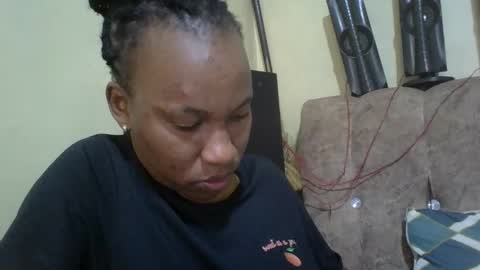 Snapshot of sweetdiva2012 chatting on 10/23/25, 12:59 sweetdiva2012 online show from 10/23/25, 12:59