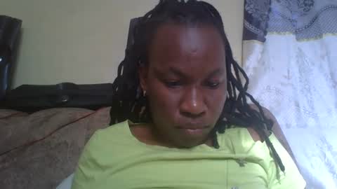 sweetdiva2012 online show from 01/14/26, 05:24