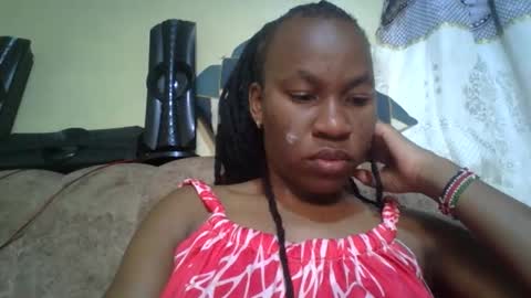 sweetdiva2012 online show from 02/01/26, 04:11