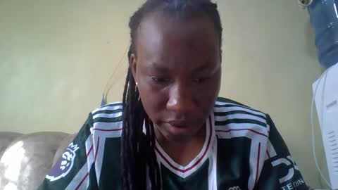 Snapshot of sweetdiva2012 chatting on 04/27/26, 06:22 sweetdiva2012 online show from 04/27/26, 06:22