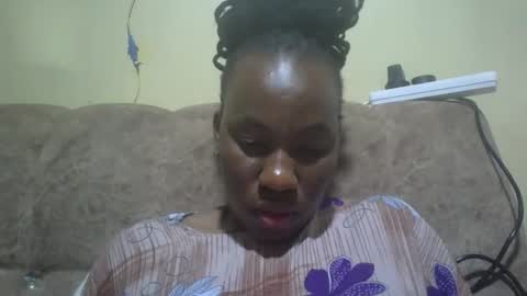 Snapshot of sweetdiva2012 chatting on 05/11/26, 08:17 sweetdiva2012 online show from 05/11/26, 08:17