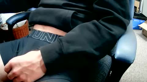 Stick around its a grower online show from 03/20/26, 01:05