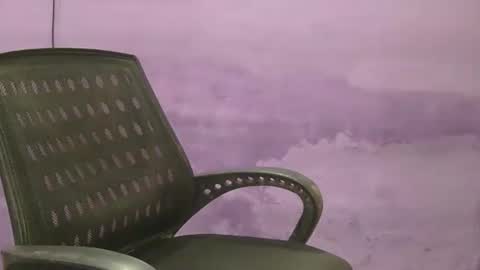 sweetdream220 online show from 09/13/25, 04:34