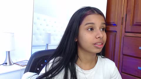 Gabriela online show from 01/24/25, 09:49