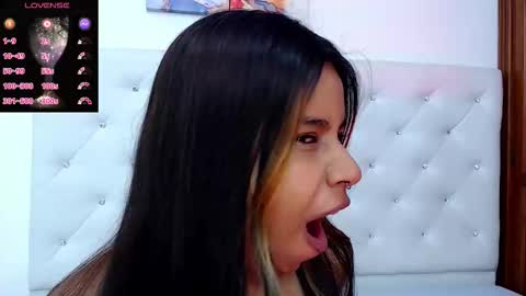 Gabriela online show from 09/18/25, 04:14