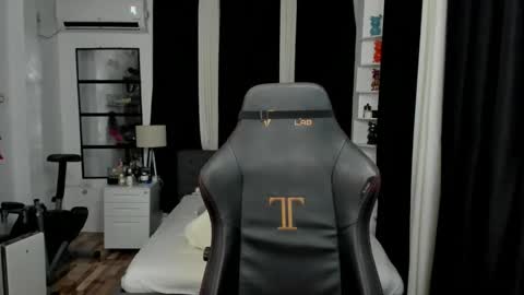 CANDACE online show from 01/08/26, 05:15