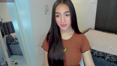 mallow online show from 12/27/24, 04:04