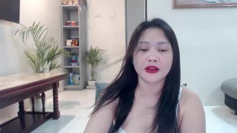 Snapshot of sweetestsmile_ chatting on 03/07/25, 12:48 Khaye online show from 03/07/25, 12:48