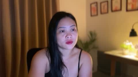 Snapshot of sweetestsmile_ chatting on 02/19/26, 03:13 Khaye online show from 02/19/26, 03:13