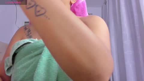 Fabiana online show from 01/11/26, 02:38