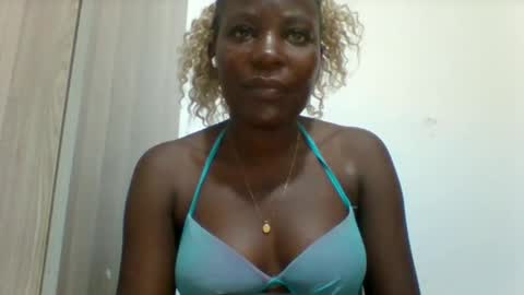 sweetfel online show from 04/15/26, 08:31