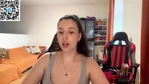 Snapshot of sweetfenomen67 chatting on 07/01/26, 03:23 Joanna online show from 07/01/26, 03:23