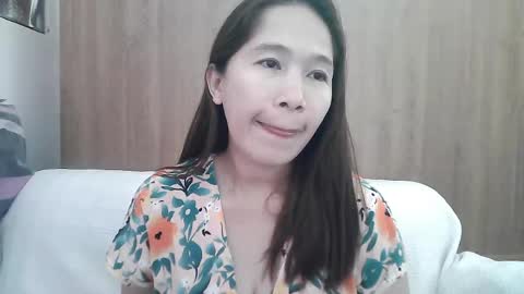 Snapshot of sweetfilipinawet chatting on 06/01/26, 07:26 Stacy online show from 06/01/26, 07:26