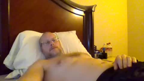 sweetg233 online show from 01/28/25, 05:24