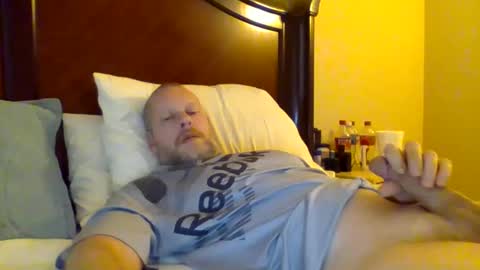 sweetg233 online show from 02/03/25, 05:24