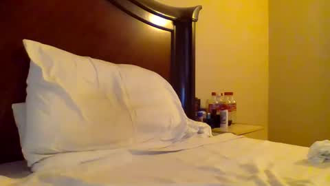 sweetg233 online show from 02/11/25, 05:50