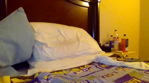 sweetg233 online show from 09/19/25, 05:24
