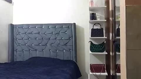 Sandy online show from 02/05/25, 08:57