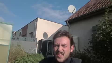 sweetguyss12 online show from 09/29/25, 08:52