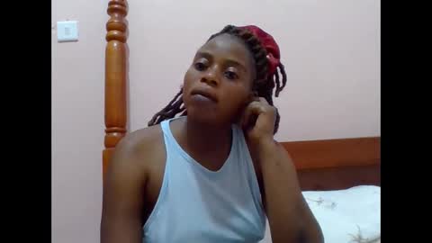 Snapshot of sweetib1 chatting on 05/24/26, 06:18 sweetib1 online show from 05/24/26, 06:18