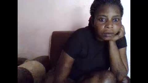 Snapshot of sweetib1 chatting on 06/05/26, 11:27 sweetib1 online show from 06/05/26, 11:27