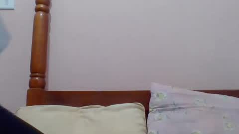 Snapshot of sweetib1 chatting on 06/18/26, 05:30 sweetib1 online show from 06/18/26, 05:30
