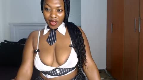 euny online show from 08/03/26, 05:39