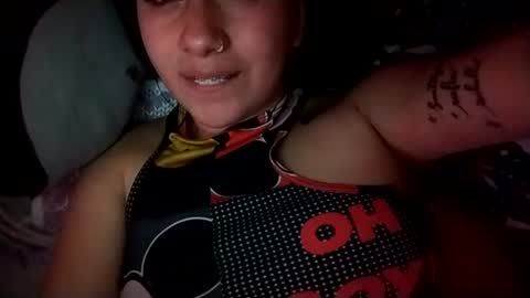 Ana Mara  i cant Make noise My family is here  online show from 07/01/26, 05:09