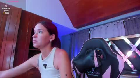 Snapshot of sweetie_foxx1 chatting on 06/27/26, 11:37 FOXXY online show from 06/27/26, 11:37
