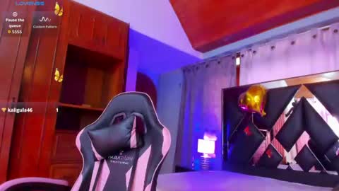 Snapshot of sweetie_foxx1 chatting on 07/06/26, 03:03 FOXXY online show from 07/06/26, 03:03