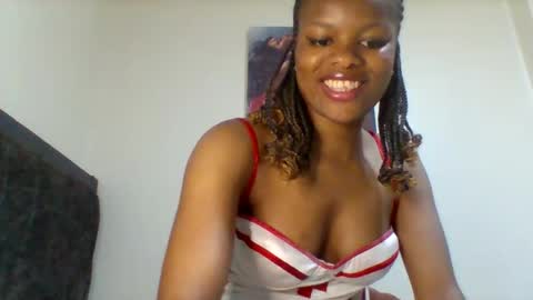 Snapshot of sweetie_lee chatting on 11/23/25, 03:06 sweetie lee online show from 11/23/25, 03:06