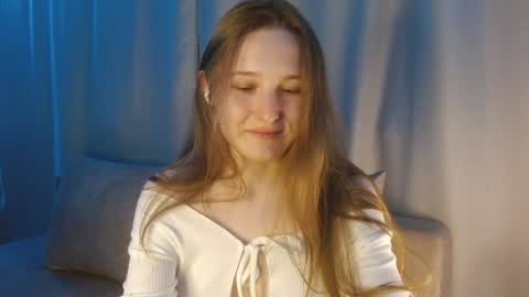 Annie online show from 12/20/24, 10:43